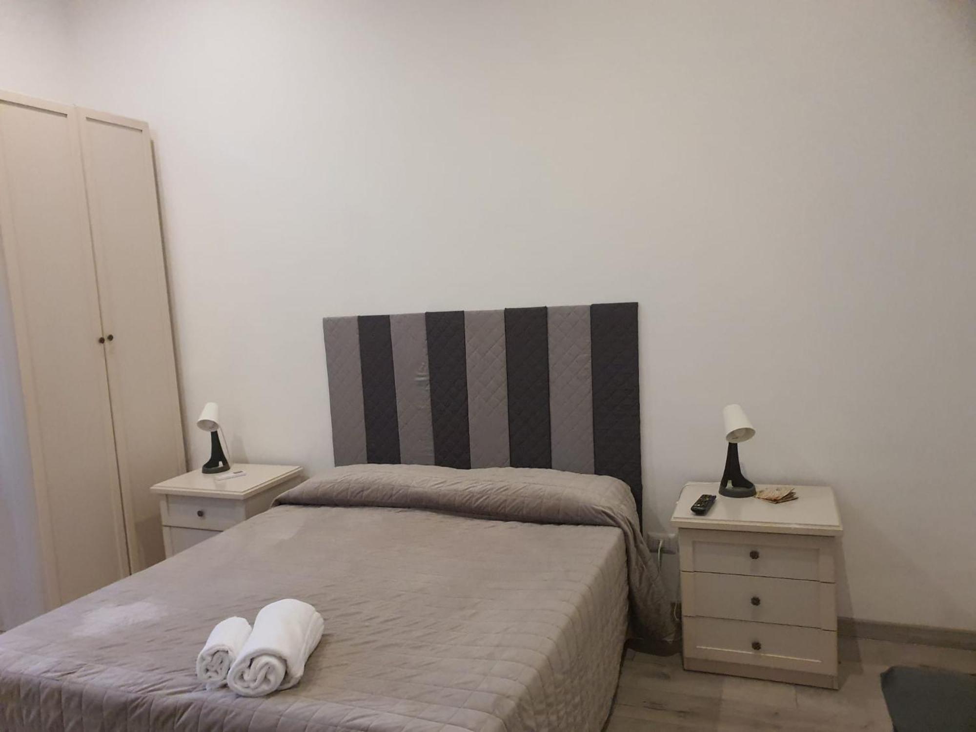 Apartament Casa Max Rzym Zewnętrze zdjęcie
